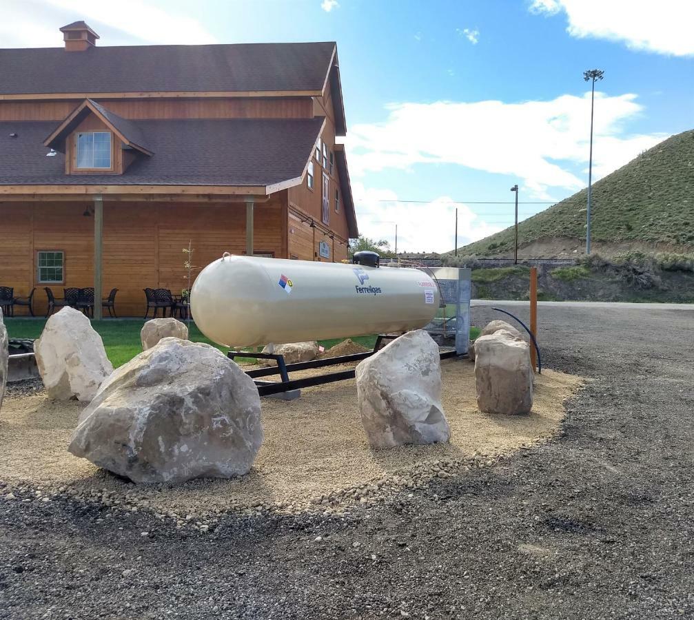 Castle Gate Rv Park Hotel Helper Exterior photo