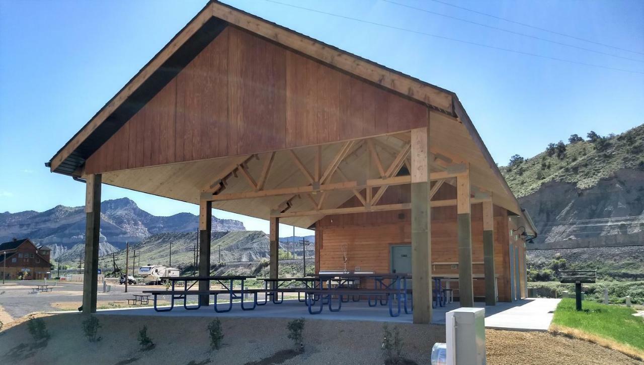 Castle Gate Rv Park Hotel Helper Exterior photo